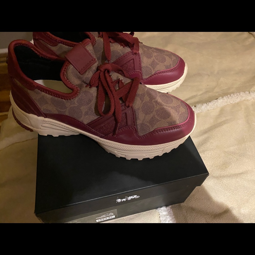 Coach tennis shoes